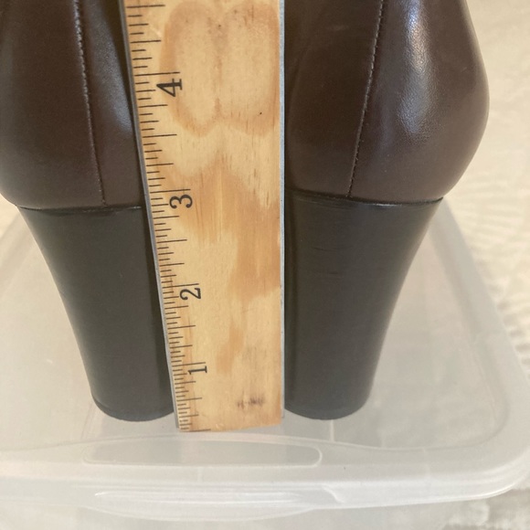 Franco Sarto leopard print/brown leather heels. Size 8 - Picture 5 of 6